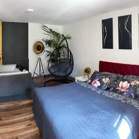 Apartmán Fiftyshades S Vířivkou *